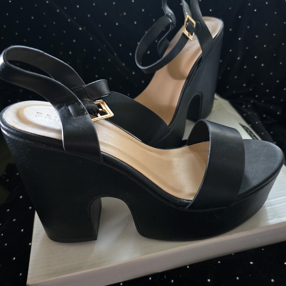 BAMBOO Black Platform Heels